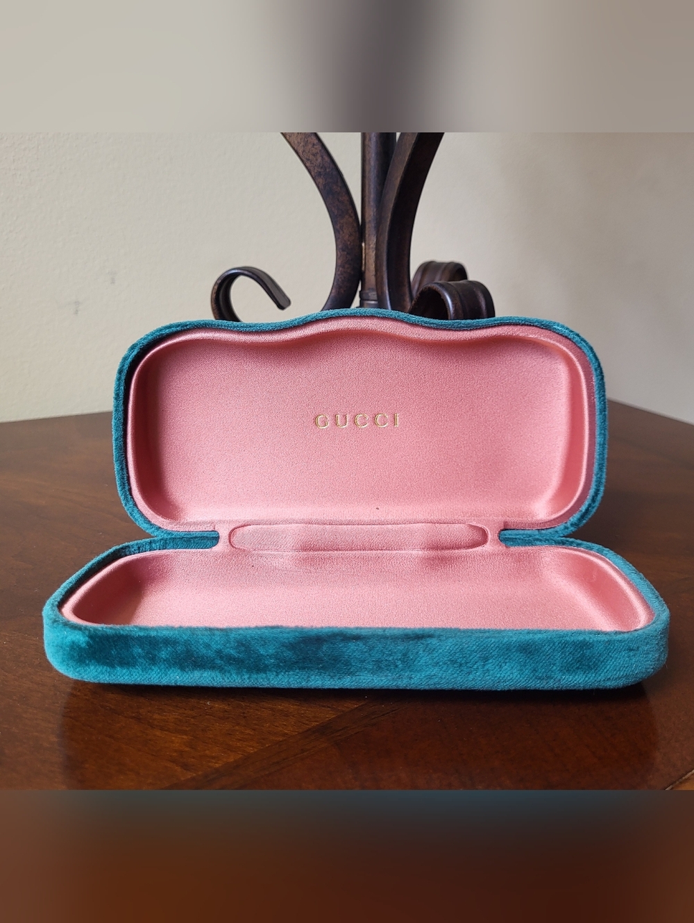Gucci Teal Green   Lined Eyewear Case